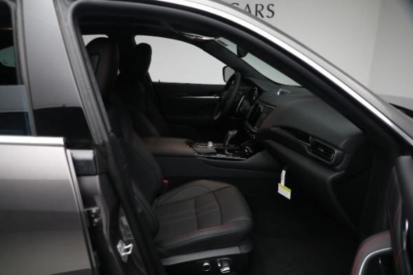 New 2023 Maserati Levante Modena for sale $101,989 at Alfa Romeo of Westport in Westport CT 06880 21