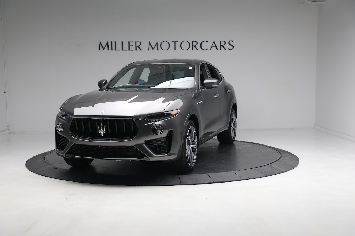 New 2023 Maserati Levante Modena for sale $101,989 at Alfa Romeo of Westport in Westport CT 06880 1