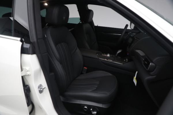 New 2023 Maserati Levante Modena for sale $98,059 at Alfa Romeo of Westport in Westport CT 06880 28
