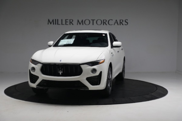 New 2023 Maserati Levante Modena for sale $98,059 at Alfa Romeo of Westport in Westport CT 06880 1
