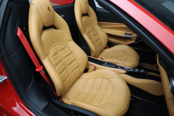 Used 2022 Ferrari F8 Spider for sale $469,900 at Alfa Romeo of Westport in Westport CT 06880 24