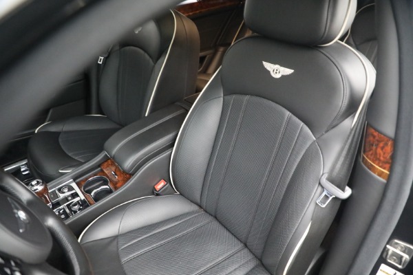 Used 2017 Bentley Mulsanne for sale $149,900 at Alfa Romeo of Westport in Westport CT 06880 22