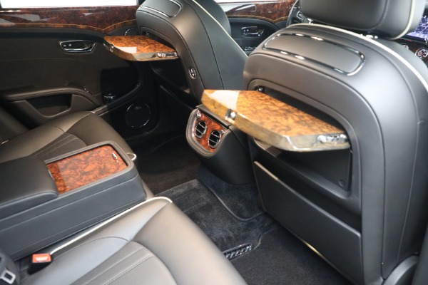 Used 2017 Bentley Mulsanne for sale $149,900 at Alfa Romeo of Westport in Westport CT 06880 26