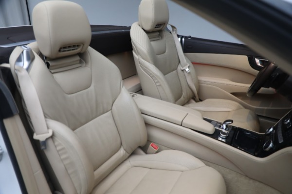 Used 2016 Mercedes-Benz SL-Class SL 400 for sale $44,900 at Alfa Romeo of Westport in Westport CT 06880 28