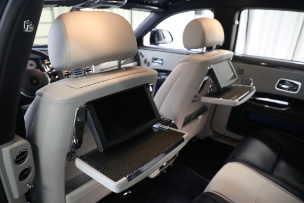Used 2019 Rolls-Royce Black Badge Ghost for sale $225,900 at Alfa Romeo of Westport in Westport CT 06880 19