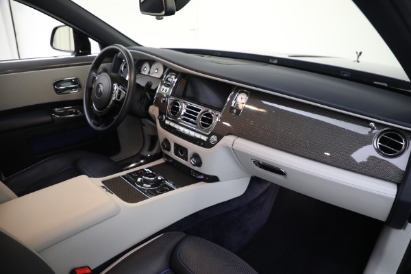 Used 2019 Rolls-Royce Black Badge Ghost for sale $225,900 at Alfa Romeo of Westport in Westport CT 06880 24