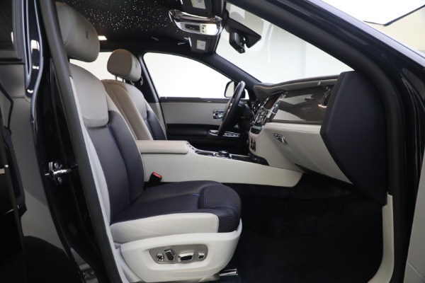 Used 2019 Rolls-Royce Black Badge Ghost for sale $225,900 at Alfa Romeo of Westport in Westport CT 06880 25