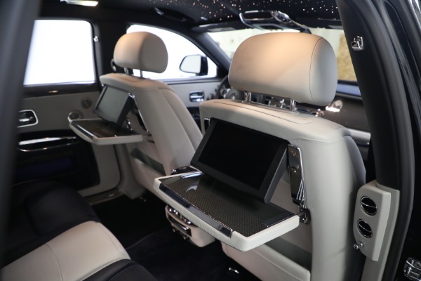 Used 2019 Rolls-Royce Black Badge Ghost for sale $225,900 at Alfa Romeo of Westport in Westport CT 06880 28