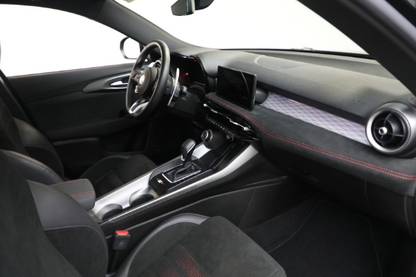 Used 2024 Alfa Romeo Tonale Veloce for sale Sold at Alfa Romeo of Westport in Westport CT 06880 18