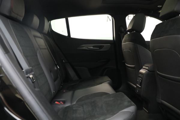 Used 2024 Alfa Romeo Tonale Veloce for sale Sold at Alfa Romeo of Westport in Westport CT 06880 20