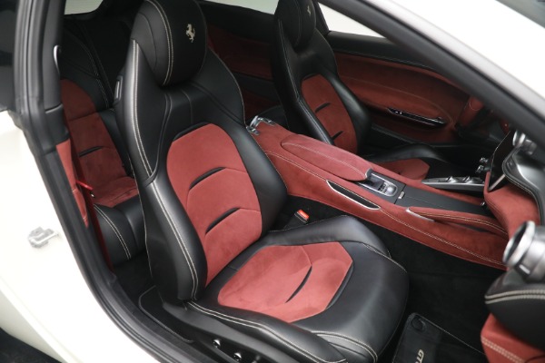Used 2018 Ferrari GTC4Lusso for sale $225,900 at Alfa Romeo of Westport in Westport CT 06880 19