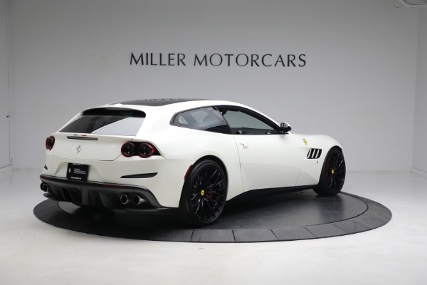 Used 2018 Ferrari GTC4Lusso for sale $225,900 at Alfa Romeo of Westport in Westport CT 06880 6