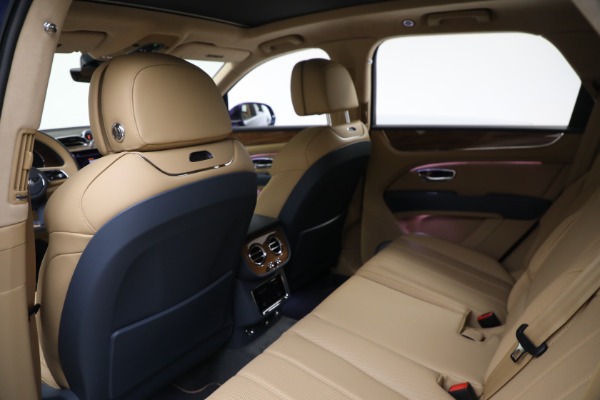 New 2023 Bentley Bentayga V8 for sale $238,450 at Alfa Romeo of Westport in Westport CT 06880 18