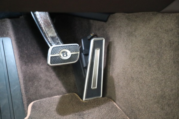 Used 2023 Bentley Flying Spur Speed for sale $289,900 at Alfa Romeo of Westport in Westport CT 06880 28