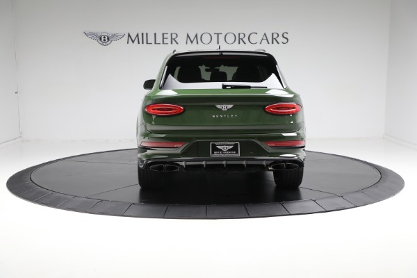 Used 2023 Bentley Bentayga EWB Azure V8 for sale Sold at Alfa Romeo of Westport in Westport CT 06880 10