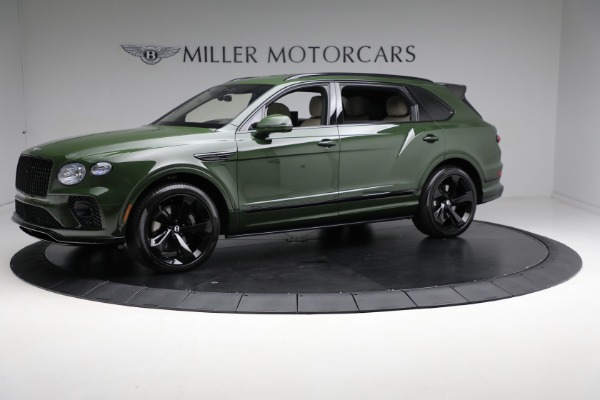 Used 2023 Bentley Bentayga EWB Azure V8 for sale Sold at Alfa Romeo of Westport in Westport CT 06880 4