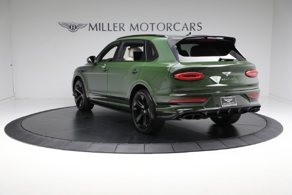 Used 2023 Bentley Bentayga EWB Azure V8 for sale Sold at Alfa Romeo of Westport in Westport CT 06880 9