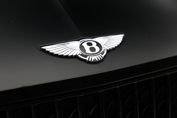 Used 2023 Bentley Bentayga EWB Azure V8 for sale $264,900 at Alfa Romeo of Westport in Westport CT 06880 22