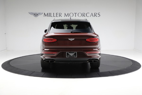 Used 2023 Bentley Bentayga EWB Azure V8 for sale $264,900 at Alfa Romeo of Westport in Westport CT 06880 8