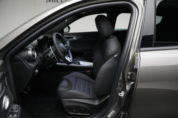 Used 2024 Alfa Romeo Tonale Veloce for sale $32,900 at Alfa Romeo of Westport in Westport CT 06880 19