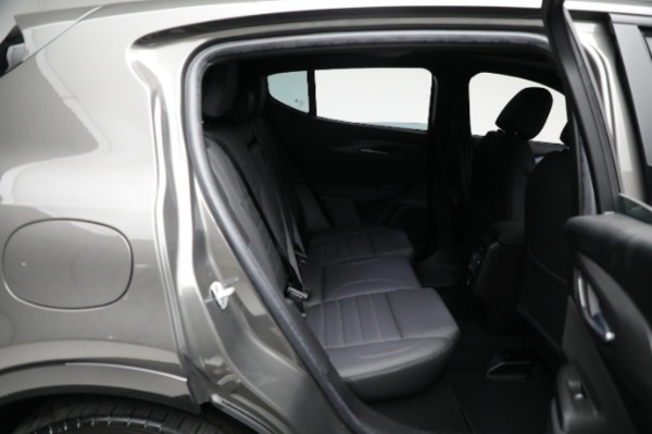 Used 2024 Alfa Romeo Tonale Veloce for sale $32,900 at Alfa Romeo of Westport in Westport CT 06880 24