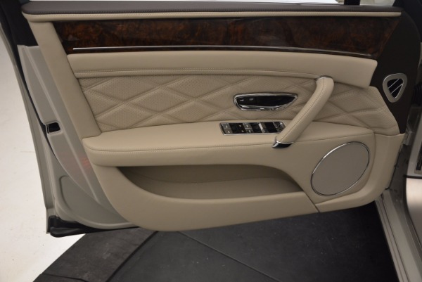 Used 2015 Bentley Flying Spur W12 for sale Sold at Alfa Romeo of Westport in Westport CT 06880 21