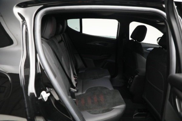 Used 2024 Alfa Romeo Tonale Veloce for sale $28,900 at Alfa Romeo of Westport in Westport CT 06880 25