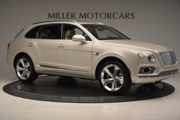 Used 2017 Bentley Bentayga for sale Sold at Alfa Romeo of Westport in Westport CT 06880 8