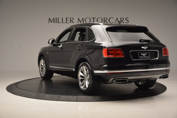 Used 2017 Bentley Bentayga W12 for sale Sold at Alfa Romeo of Westport in Westport CT 06880 5