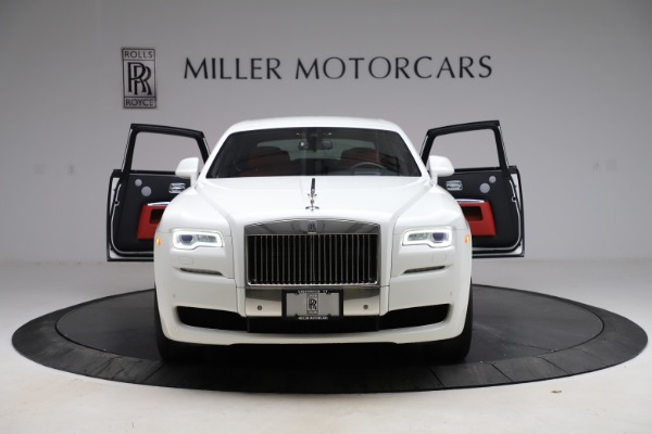 Used 2017 Rolls-Royce Ghost for sale $209,900 at Alfa Romeo of Westport in Westport CT 06880 13