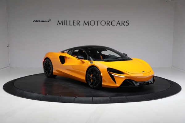 Used 2024 McLaren Artura Performance for sale Call for price at Alfa Romeo of Westport in Westport CT 06880 14