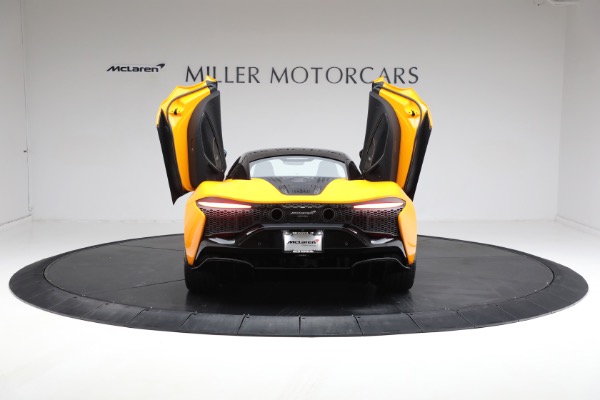 Used 2024 McLaren Artura Performance for sale Call for price at Alfa Romeo of Westport in Westport CT 06880 19