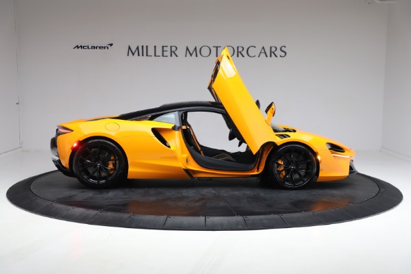 Used 2024 McLaren Artura Performance for sale Call for price at Alfa Romeo of Westport in Westport CT 06880 21