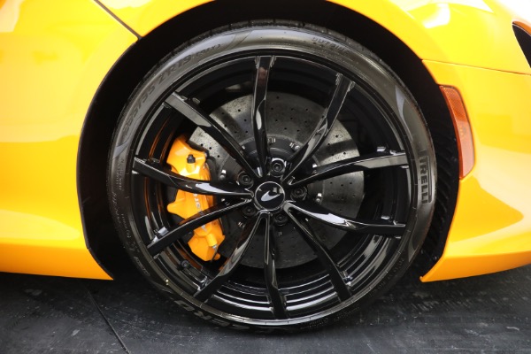 Used 2024 McLaren Artura Performance for sale Call for price at Alfa Romeo of Westport in Westport CT 06880 23