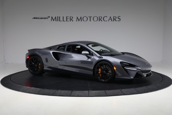 Used 2024 McLaren Artura Performance for sale $185,900 at Alfa Romeo of Westport in Westport CT 06880 10
