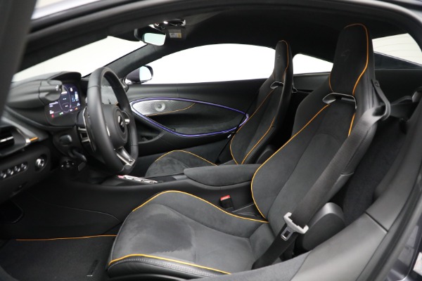 Used 2024 McLaren Artura Performance for sale $185,900 at Alfa Romeo of Westport in Westport CT 06880 22