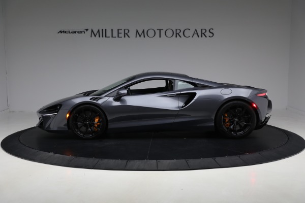 Used 2024 McLaren Artura Performance for sale $185,900 at Alfa Romeo of Westport in Westport CT 06880 3
