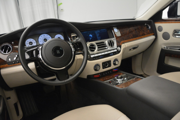 Used 2013 Rolls-Royce Ghost for sale Sold at Alfa Romeo of Westport in Westport CT 06880 18