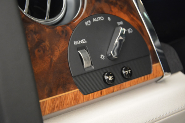 Used 2013 Rolls-Royce Ghost for sale Sold at Alfa Romeo of Westport in Westport CT 06880 27