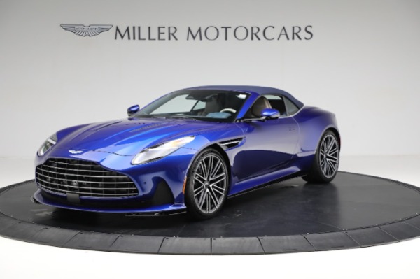 Used 2024 Aston Martin DB12 Volante for sale $289,900 at Alfa Romeo of Westport in Westport CT 06880 13
