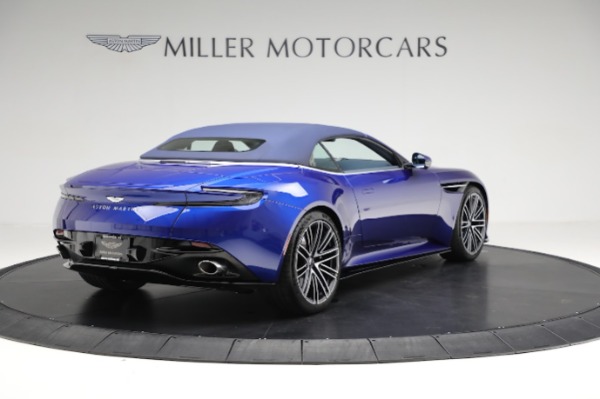 Used 2024 Aston Martin DB12 Volante for sale $289,900 at Alfa Romeo of Westport in Westport CT 06880 16