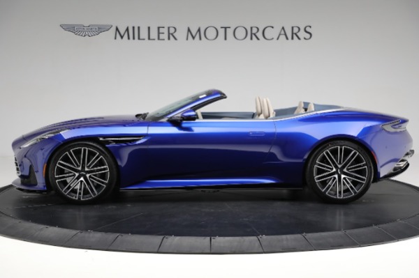 Used 2024 Aston Martin DB12 Volante for sale $289,900 at Alfa Romeo of Westport in Westport CT 06880 2