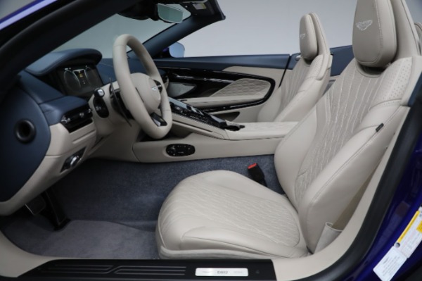 Used 2024 Aston Martin DB12 Volante for sale $289,900 at Alfa Romeo of Westport in Westport CT 06880 20