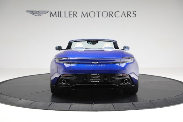 Used 2024 Aston Martin DB12 Volante for sale $289,900 at Alfa Romeo of Westport in Westport CT 06880 5