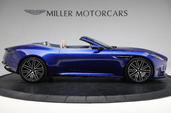 Used 2024 Aston Martin DB12 Volante for sale $289,900 at Alfa Romeo of Westport in Westport CT 06880 8