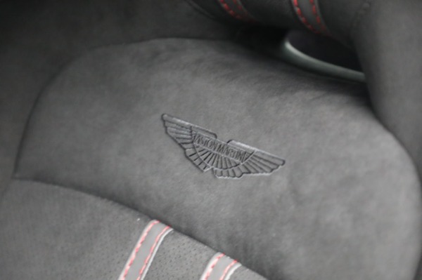 Used 2023 Aston Martin Vantage V8 for sale Sold at Alfa Romeo of Westport in Westport CT 06880 17
