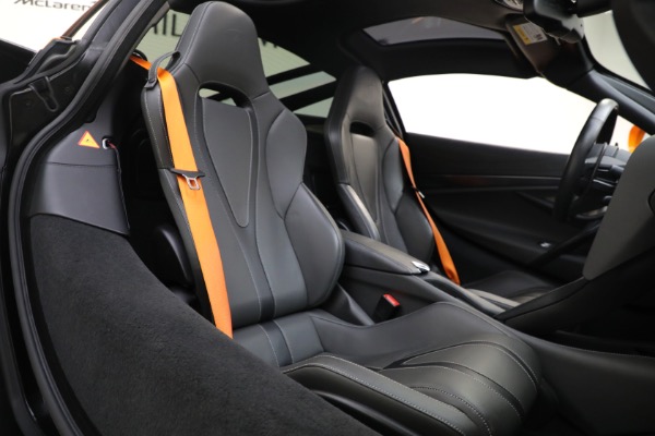 Used 2019 McLaren 720S for sale Sold at Alfa Romeo of Westport in Westport CT 06880 14
