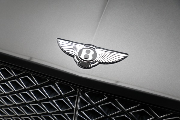 New 2024 Bentley Continental GTC V8 for sale $377,565 at Alfa Romeo of Westport in Westport CT 06880 26