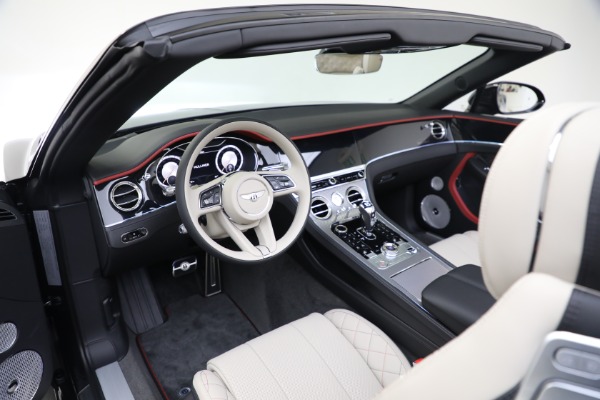New 2024 Bentley Continental GTC V8 for sale $377,565 at Alfa Romeo of Westport in Westport CT 06880 27