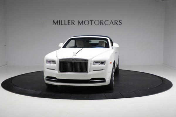 Used 2017 Rolls-Royce Dawn for sale Sold at Alfa Romeo of Westport in Westport CT 06880 17